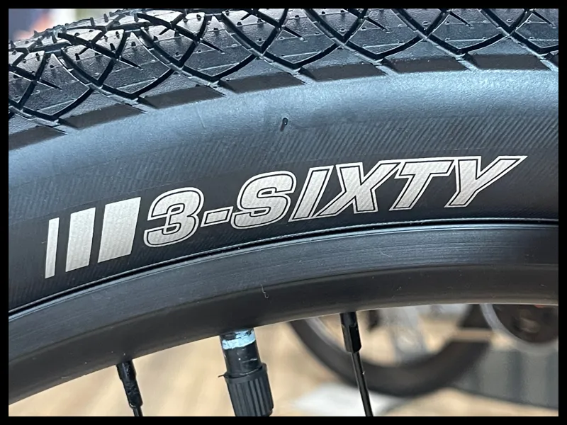 GT LaBomba RAW 26 Kids Jump Bike 2024-8