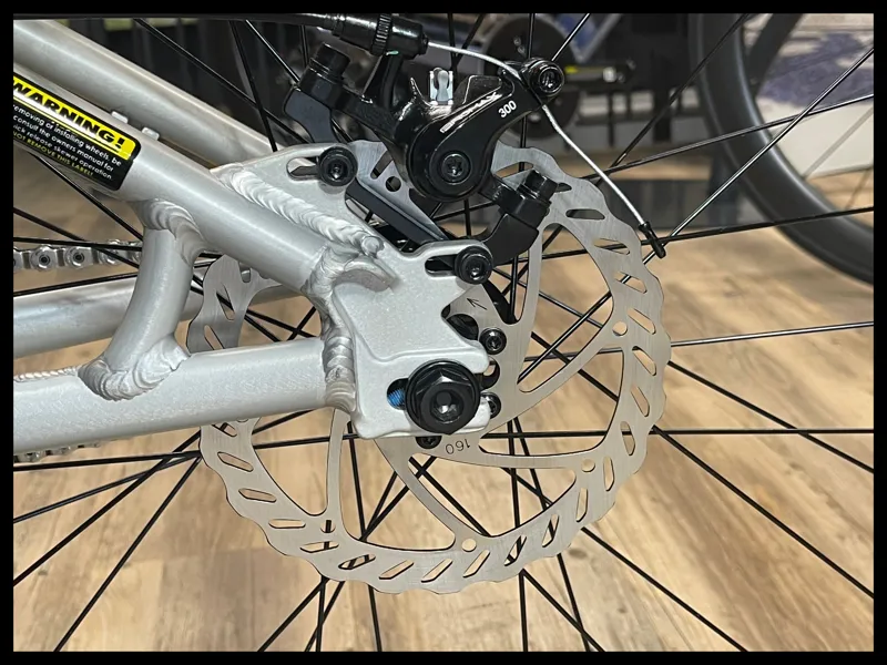 GT LaBomba RAW 26 Kids Jump Bike 2024-7