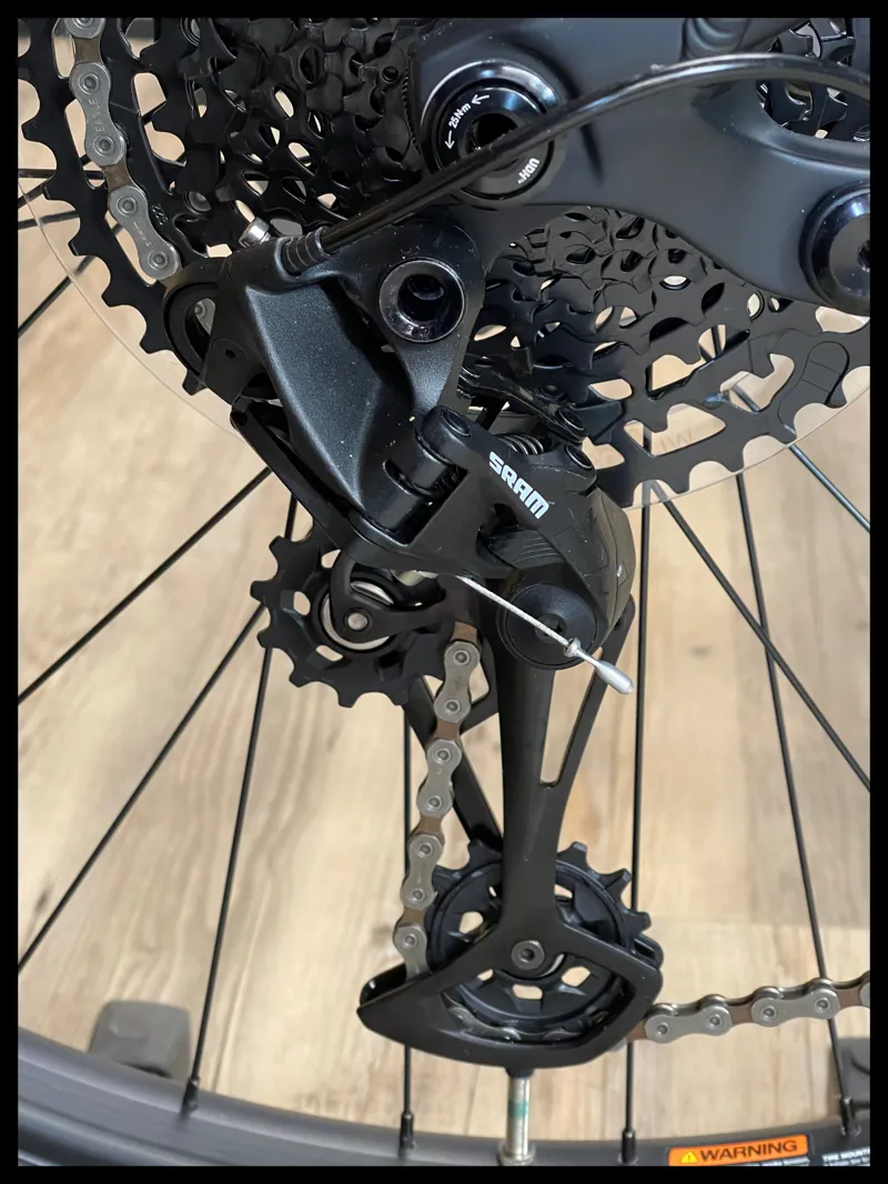 GT Sensor Comp 29 Unisex MTB 2024-3