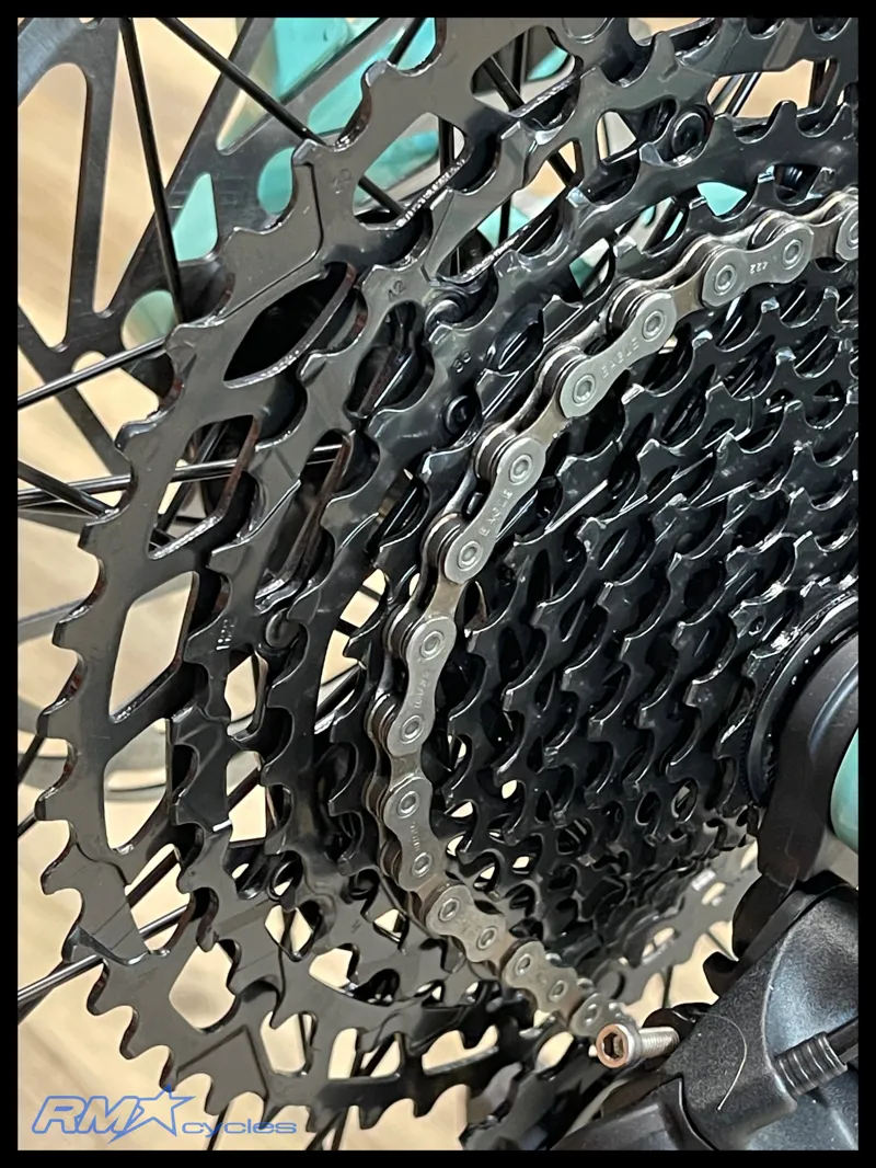 GT Sensor Carbon Elite Custom 29 X-Large 2024-3