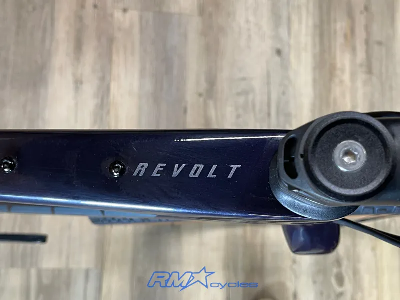 Giant Revolt Advanced Pro 1 - Custom Build - Small-9