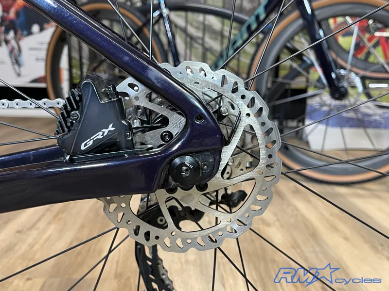Giant Revolt Advanced Pro 1 - Custom Build - Small-2