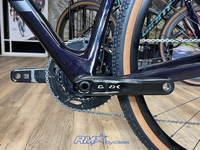 Giant Revolt Advanced Pro 1 - Custom Build - Small-4