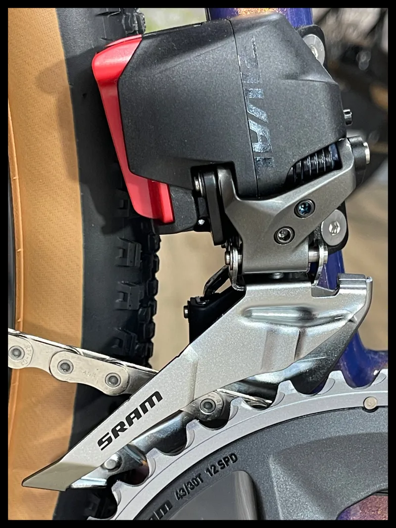 Giant Revolt Advanced Pro 1 Gravel Bike In Gloss Meteor Storm-4