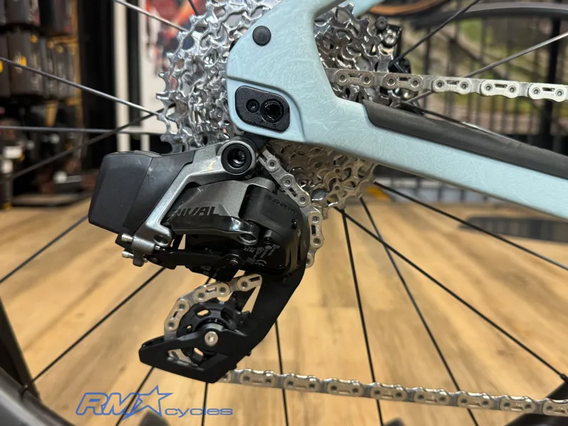 Giant Revolt Pro Custom Build Size M Slate-5