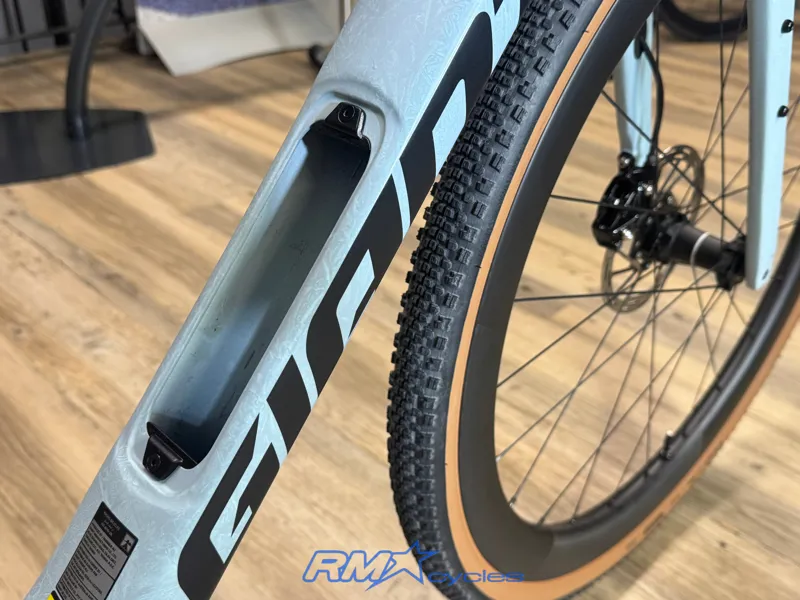 Giant Revolt Pro Custom Build Size M Slate-7