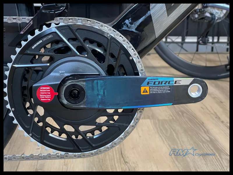 Giant Trinity Advanced SL 1 Road Bike in Carbon/Matte Carbon-4