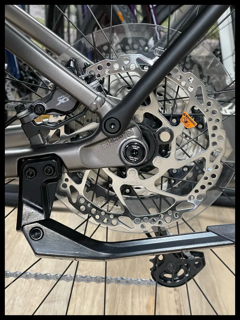 2021 Giant Explore E+ 0 Pro Electric Bike in Brown-9