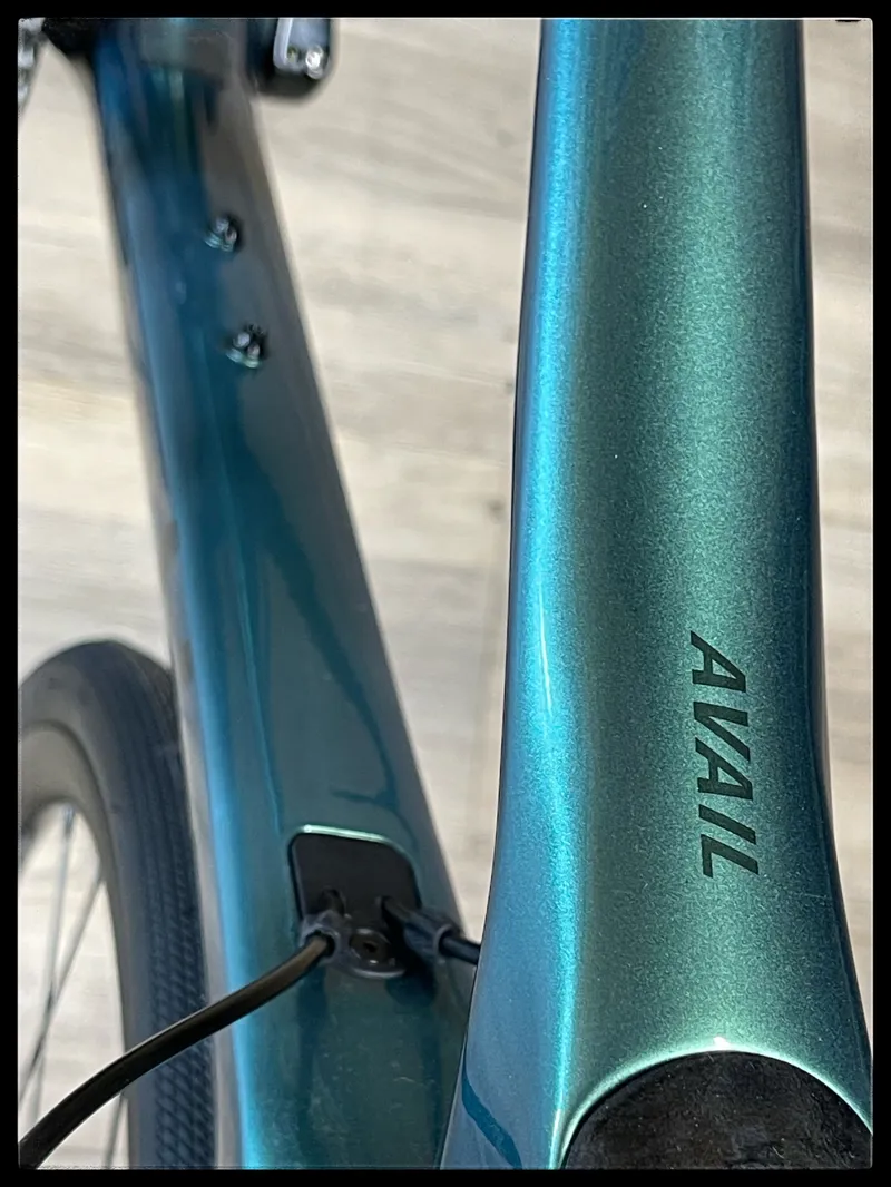 2022 Liv Avail Advanced 2 Road Bike in Fanatic Teal-6