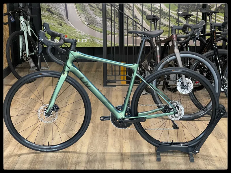 2022 Liv Avail Advanced 2 Road Bike in Fanatic Teal-1