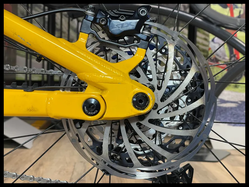 Nukeproof Megawatt 297 Elite Yellow X-Large 2022 Approved Used-10