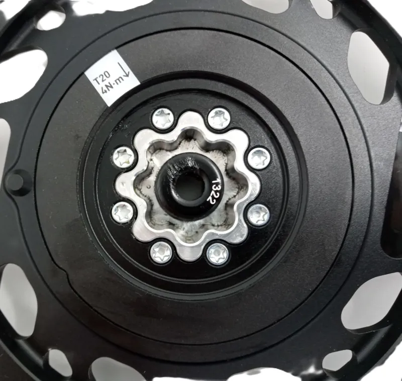 SRAM Red Crankset FC RED D1 172mm 46-33t No BB As New Condition but has been fitted to a bike-2