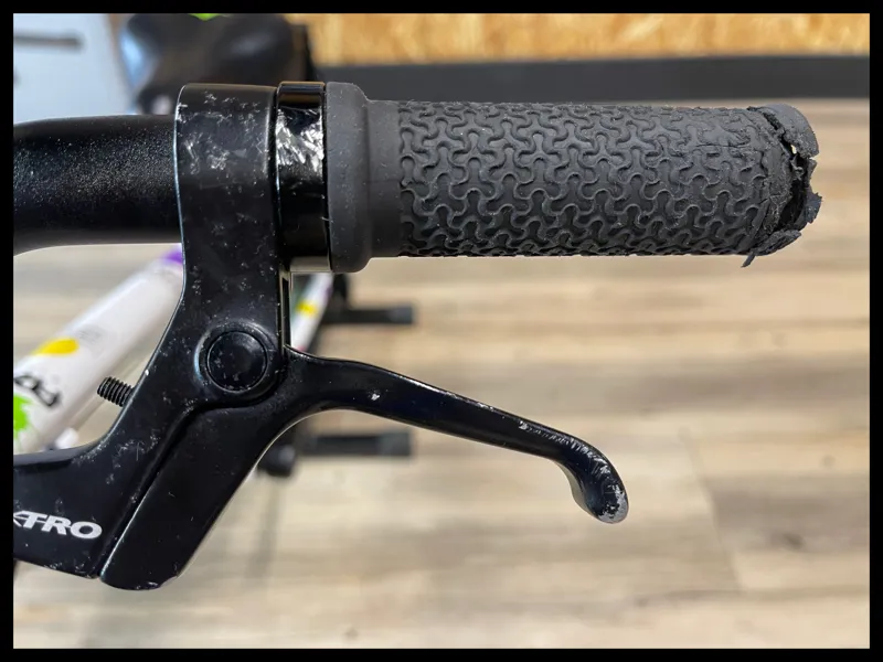 Frog 48 White UK0719170202 2023 Approved Used-7