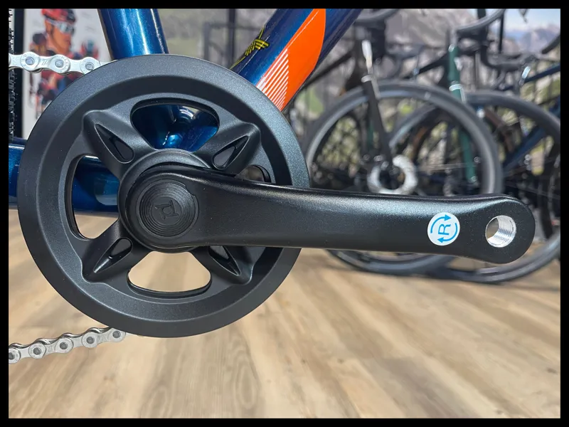 GT Stomper Ace 26in Kids Mountain Bike in Blue 2021-6