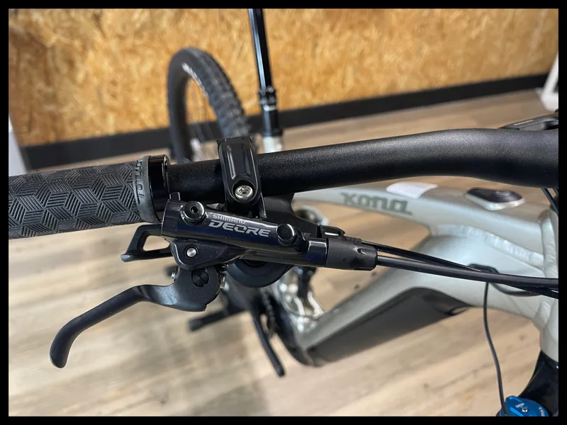 Kona Remote 130 29 Medium Gloss Metallic Pewter 2022-5