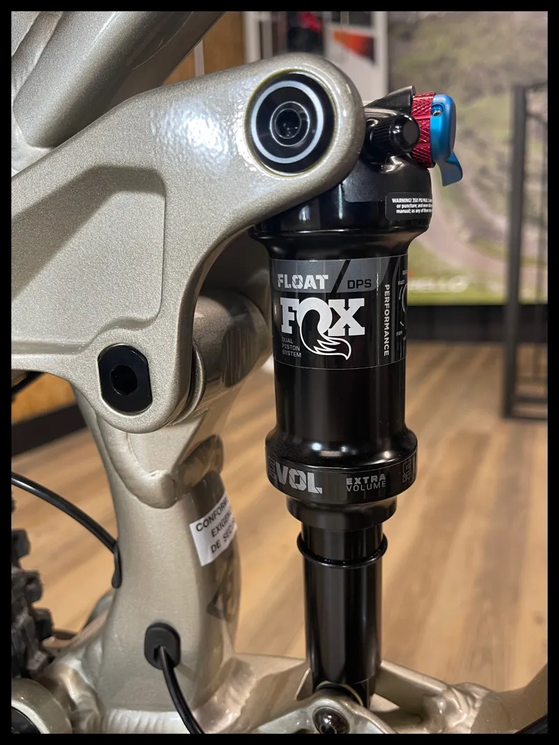 Kona Remote 130 29 Medium Gloss Metallic Pewter 2022-6