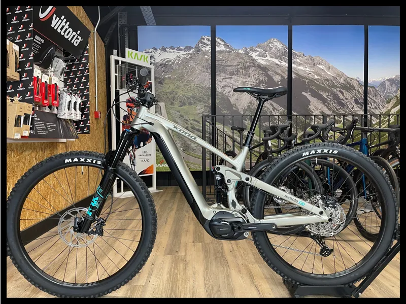 Kona Remote 130 29 Medium Gloss Metallic Pewter 2022-1