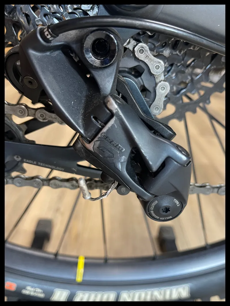 Mondraker Crafty Carbon R eMTB Medium 2022-3