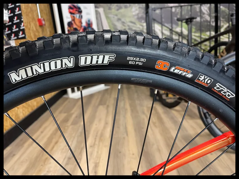 Giant Stance E+ 1 X-Large Helios Orange 2023-8