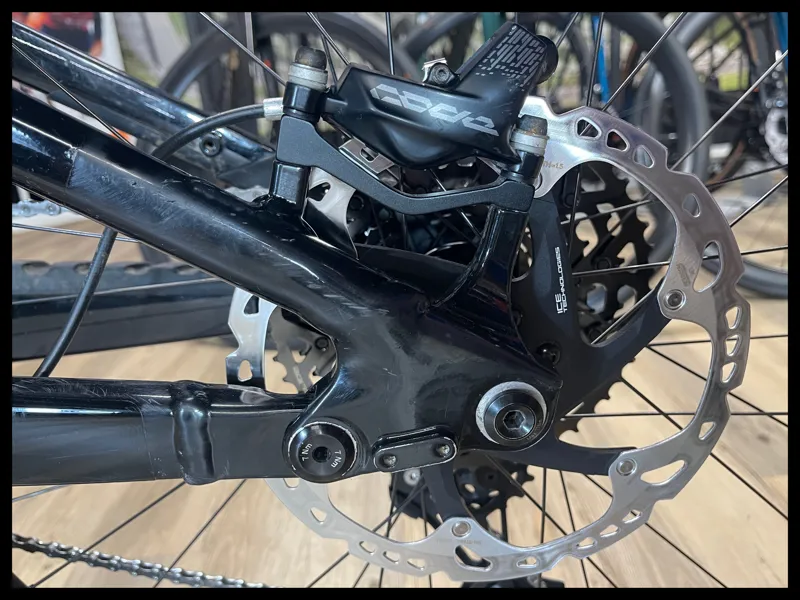 Moterra Neo Crb LT 2  297 Unisex Black Quartz  Medium 2022 Approved Used-11