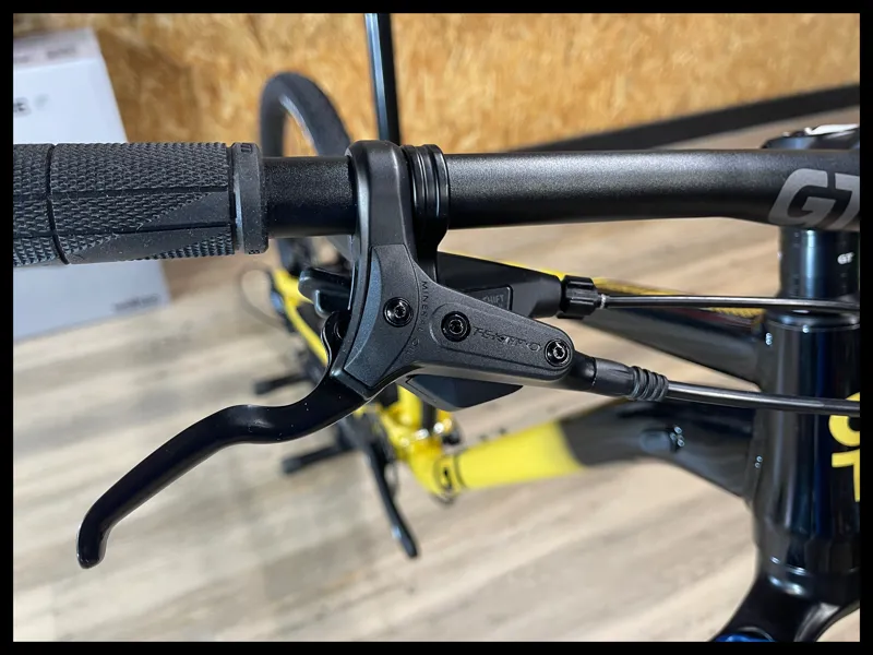 GT Zaskar FS Sport 29er Yellow Large 2023 Ex-Display-7