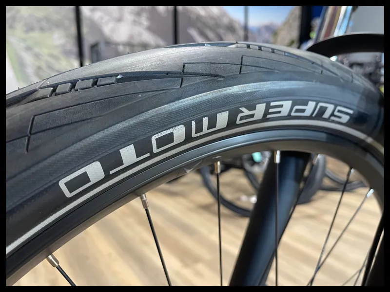 Bianchi E-Omnia T-Type M XT 12  Large 2021 Ex-Demo-10