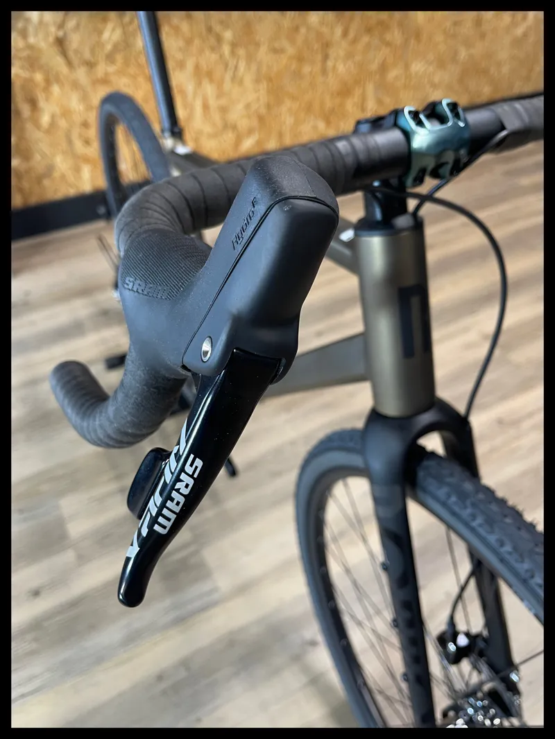 2023 Rondo Mylc AL 1 Mens Alloy Gravel Bike in Gold-3