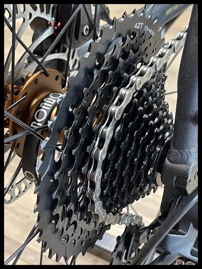 Rondo Ruut AL2 Gravel Bike Black 2024-4