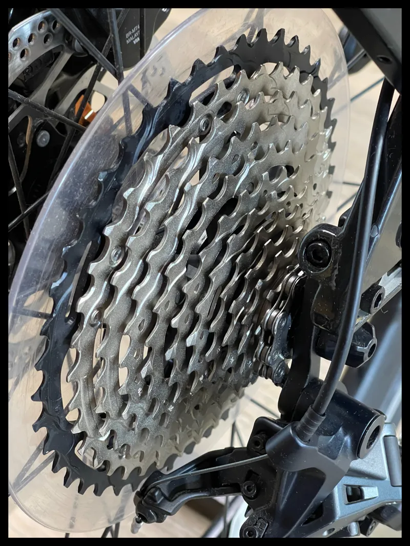 Cannondale Mavaro Neo 2 Graphite Large 2022 Ex-Display-2