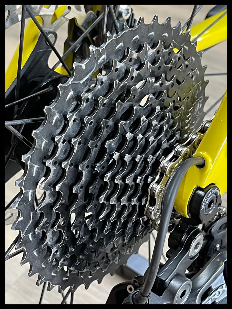 Cannondale Topstone Carbon 2 Lefty Gravel Bike Yellow Lrg 2023 Ex-Demo-4