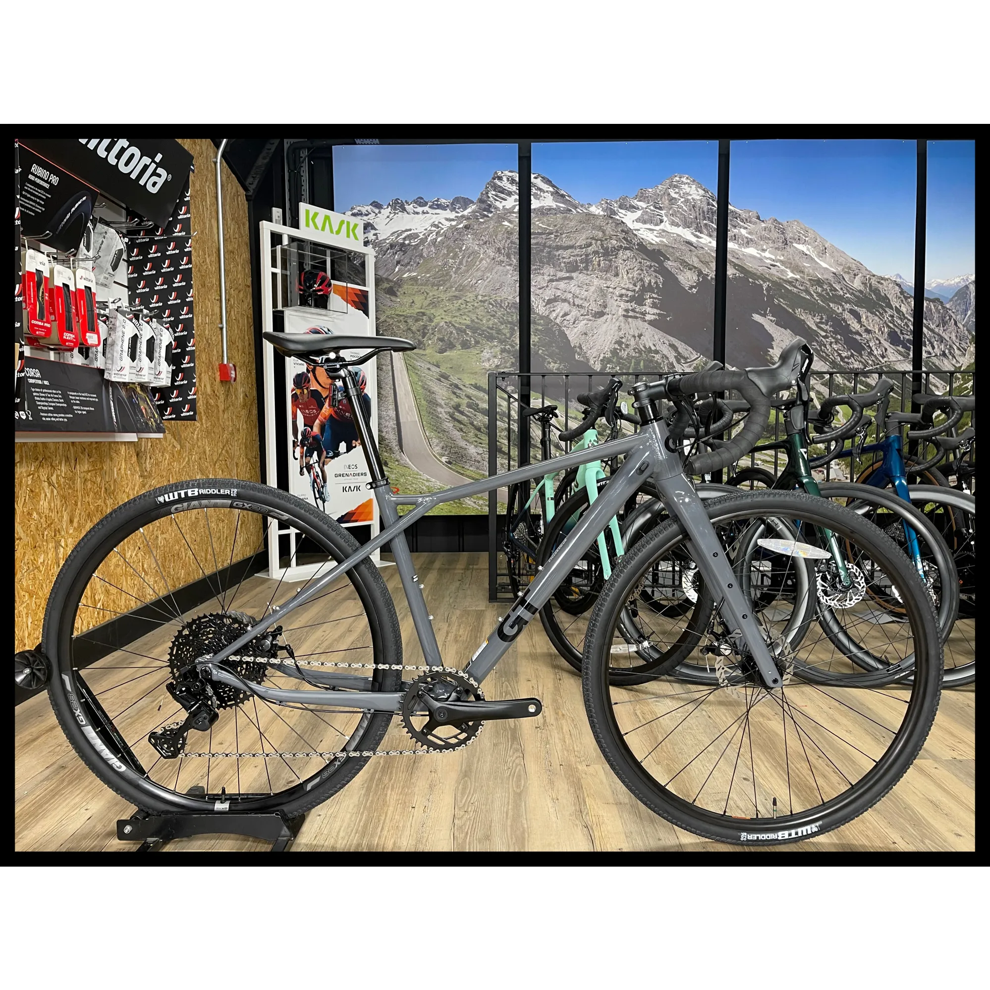 Plug Frame Gravel Bike Charge Plug Bicycle Bike Check – The Beach