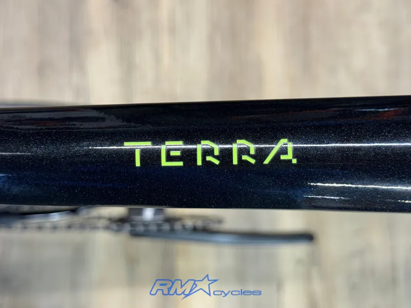 Orbea Terra H40 1X Gravel Bike in Diamond Black - Diamond C.View-2