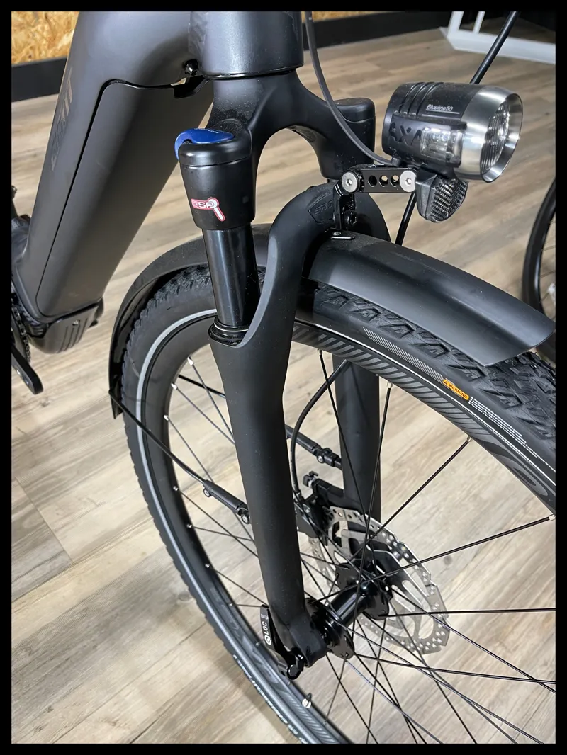 Giant Explore E+ 1 625 Gents Medium Gunmetal Black 2021 Ex-Demo-7