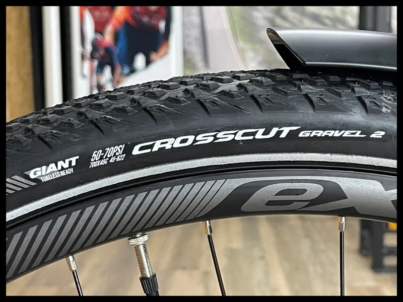 Giant Explore E+ 1 625 Gents Medium Gunmetal Black 2021 Ex-Demo-10