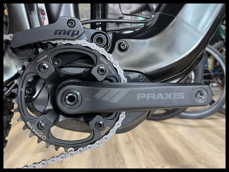 Giant Trance X Advanced E+1 Medium Panther/Phanthom Green Approved Used-4