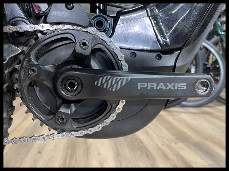 Giant Trance X E+ 3 Pro 29er Medium Chameleon Mars Approved Used-4