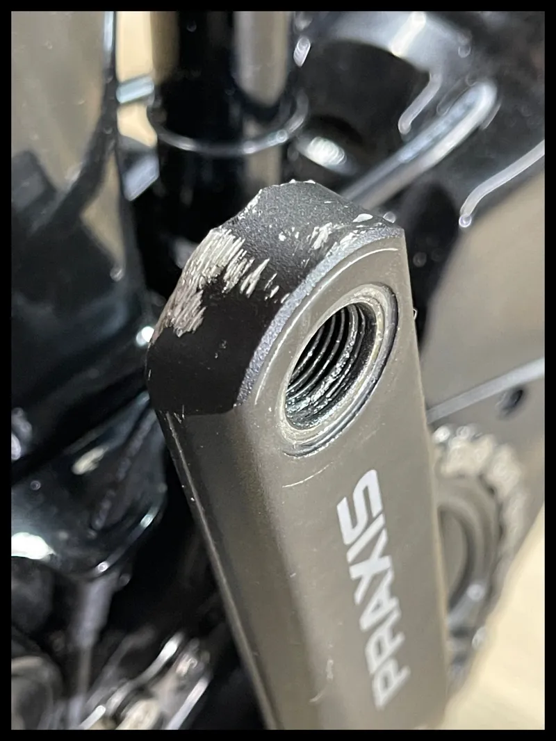 Giant Trance X E+ 3 Pro 29er Medium Chameleon Mars Approved Used-12