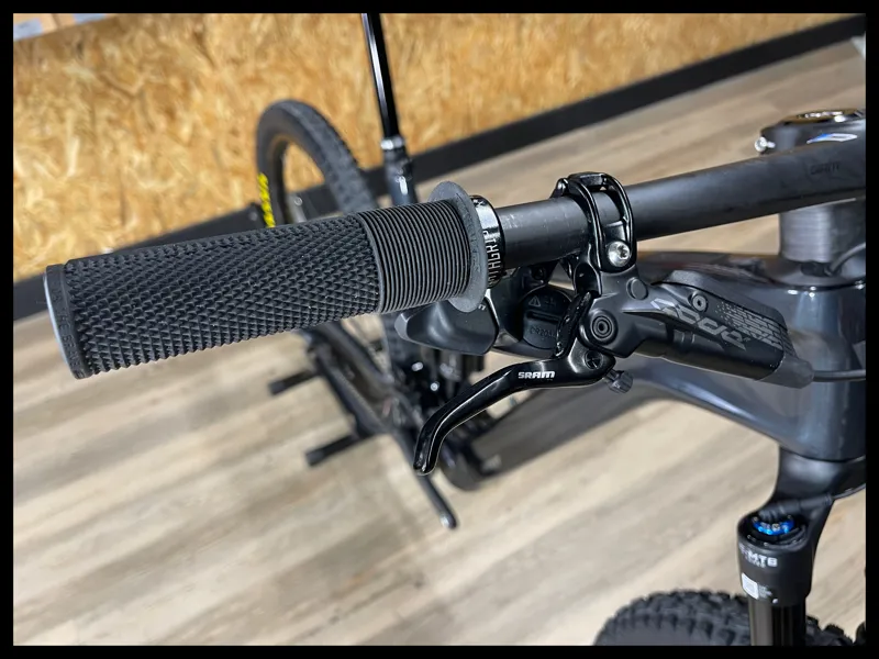 Giant Trance X Advanced E+ Elite 1 Large  Gunmetal Black 2023 Ex-Demo-8