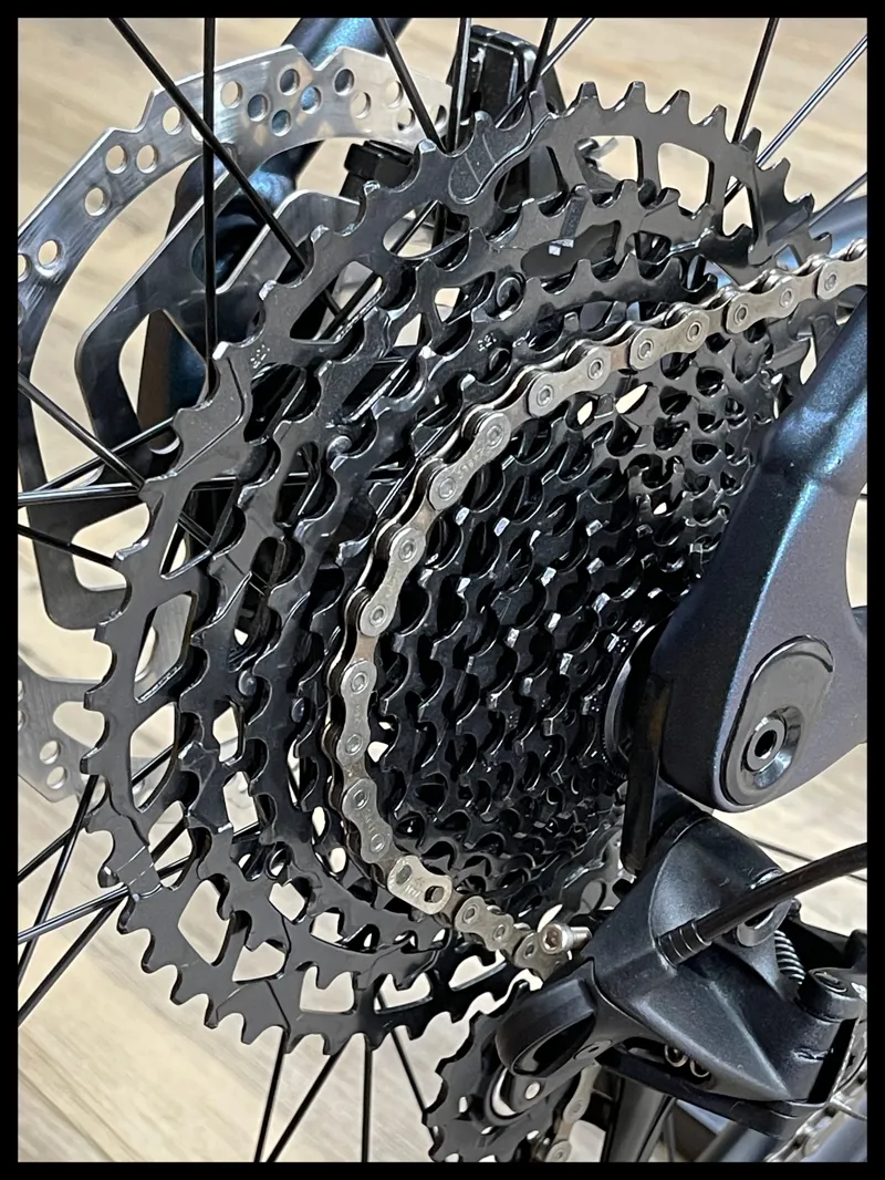 Liv Lurra 1 Small Starry Night 2023-2