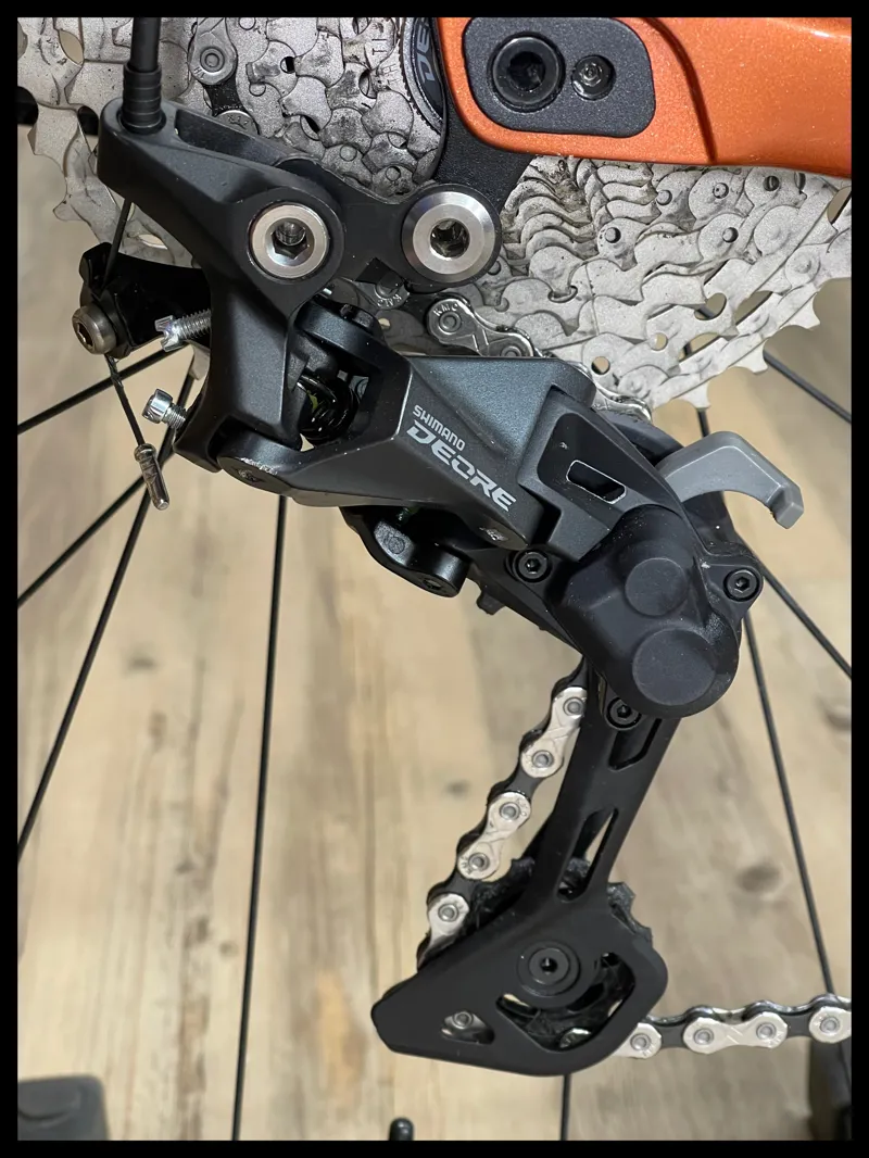 Liv Thrive GX 1 Small Copper Coin/Carbon 2023 Ex-Demo-3