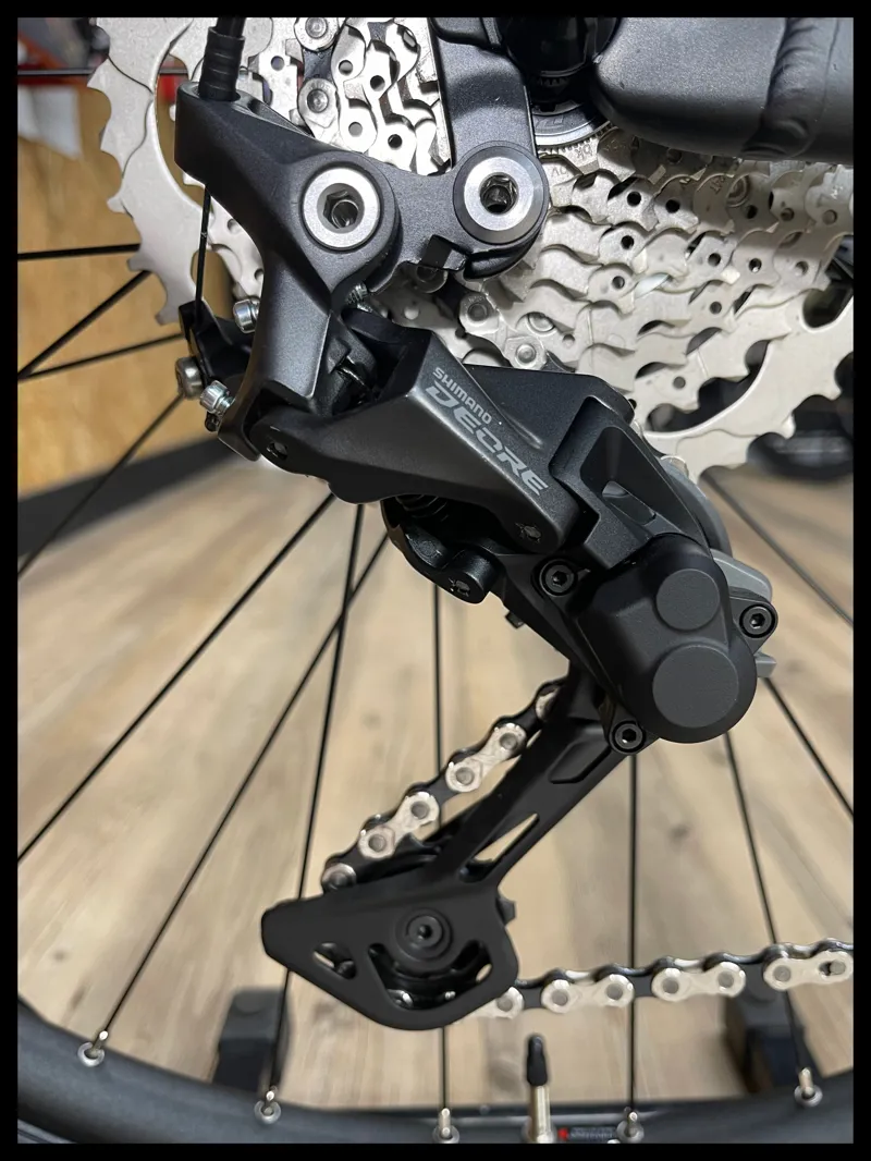 Giant Fathom E+ 2 Gunmetal Black Large 2022 Ex-Demo-3