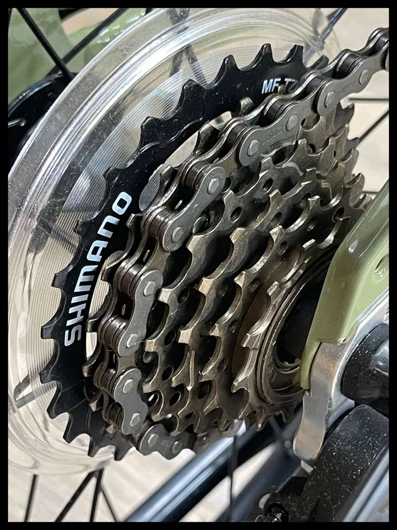 GT Stomper Ace 20 wheel Kids Bike Green 2024 -2