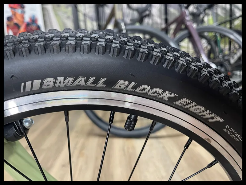 GT Stomper Ace 20 wheel Kids Bike Green 2024 -7