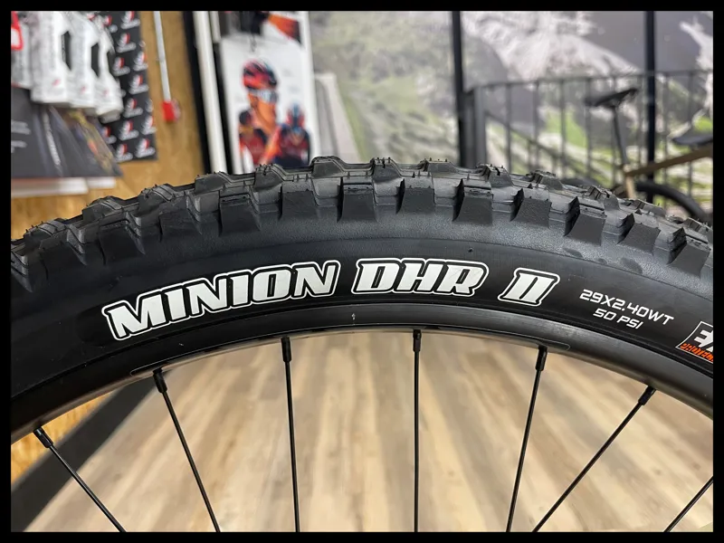 GT Force Carbon Elite 29 Tan Unisex Large 2023 Ex-Demo-13