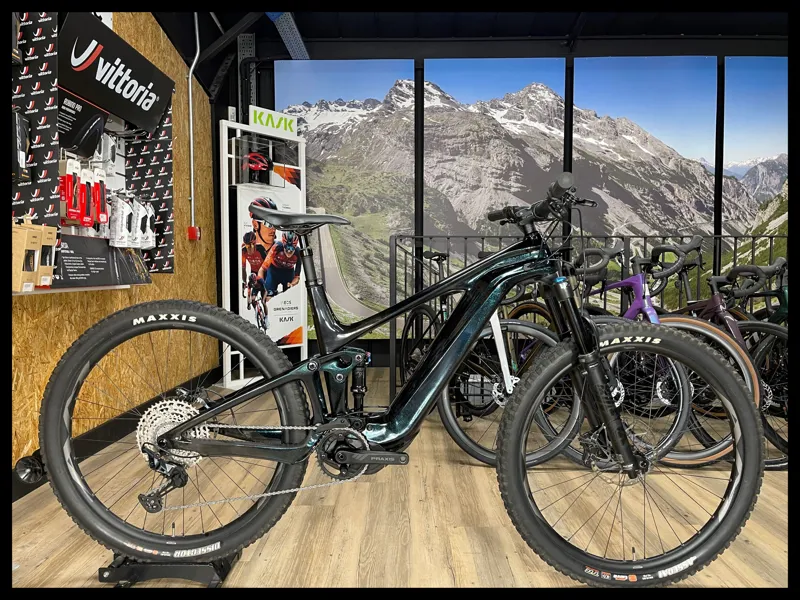 2023 Giant Trance X Advanced E+ 2 25km/h Starry Night Ex Demo Large