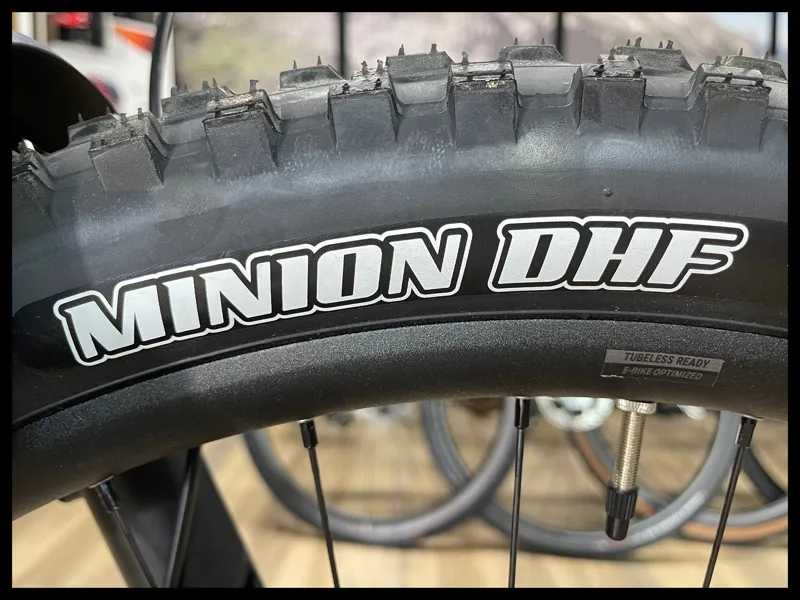 2023 Giant Trance X E+ 1 Electric Mountain Bike in Cold Night large-10