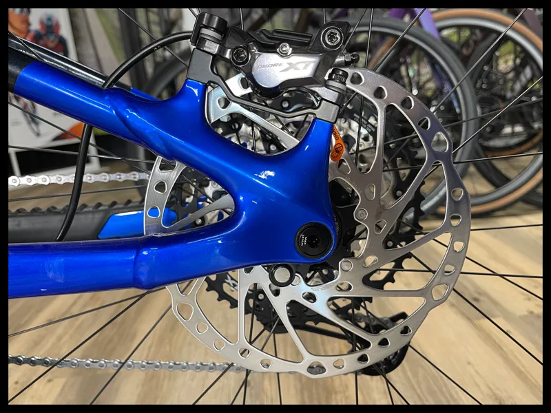 2023 Giant Trance X E+ 1 Electric Mountain Bike in Cold Night large-9