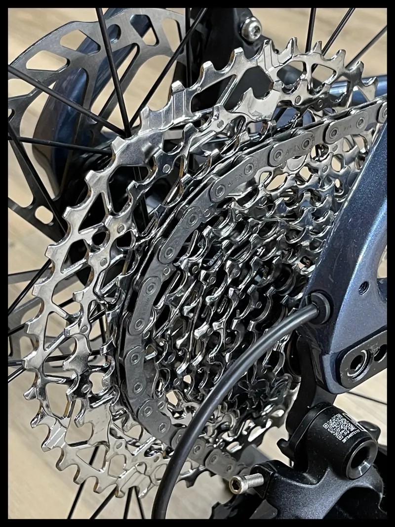 2024 Liv Devote Advanced 1 Carbon Gravel Bike Medium Ice Age-2