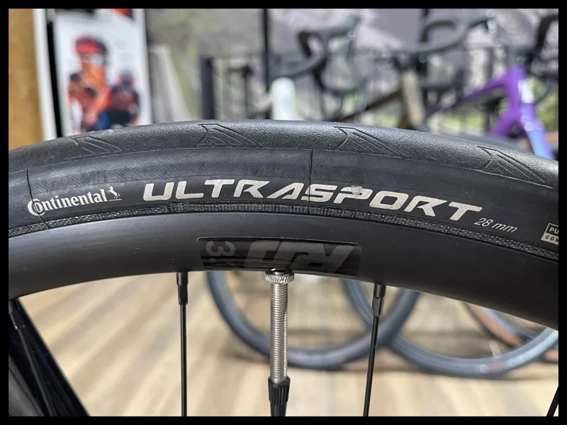 2022 Cannondale Synapse 2 AL Black 56 cm Ex Demo-9