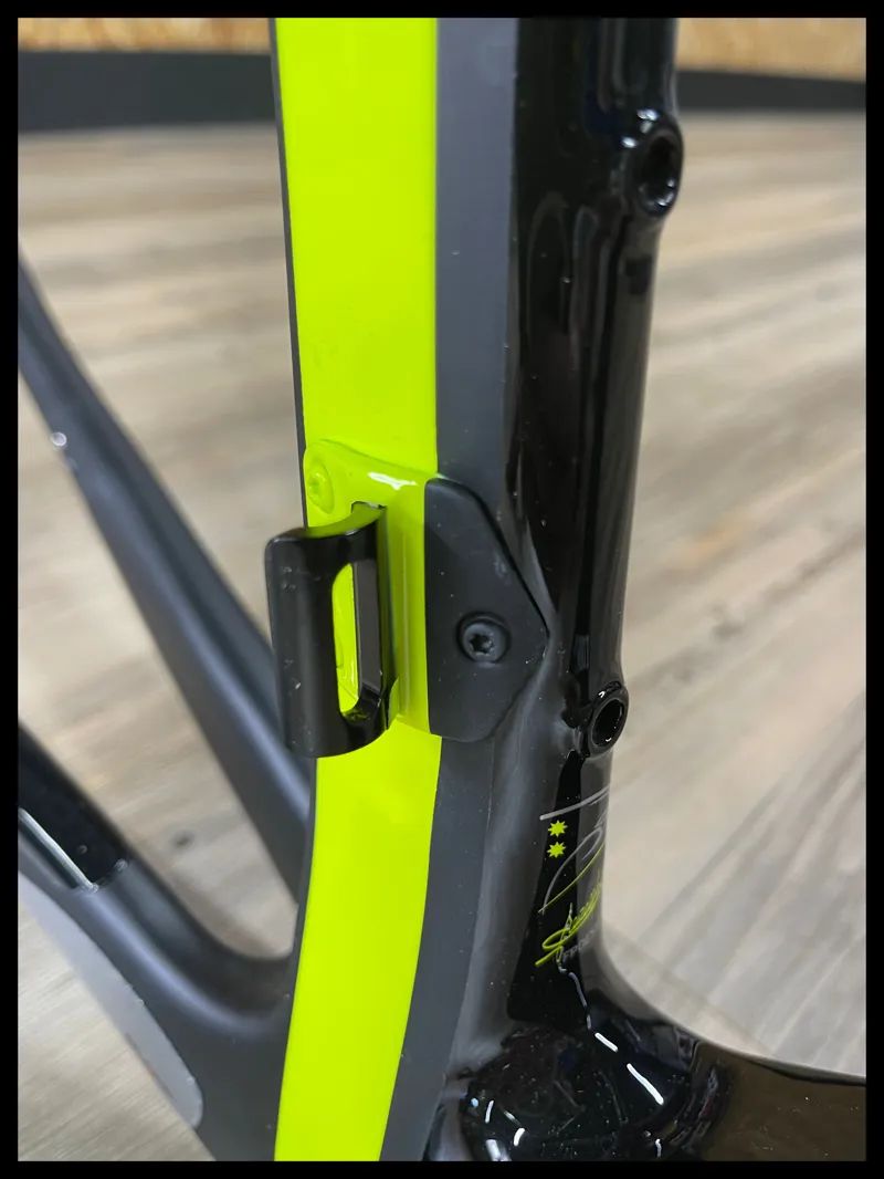 PINARELLO DOGMA F8 DISK FRAMESET YELLOW CARBON D695-59 53cm-8